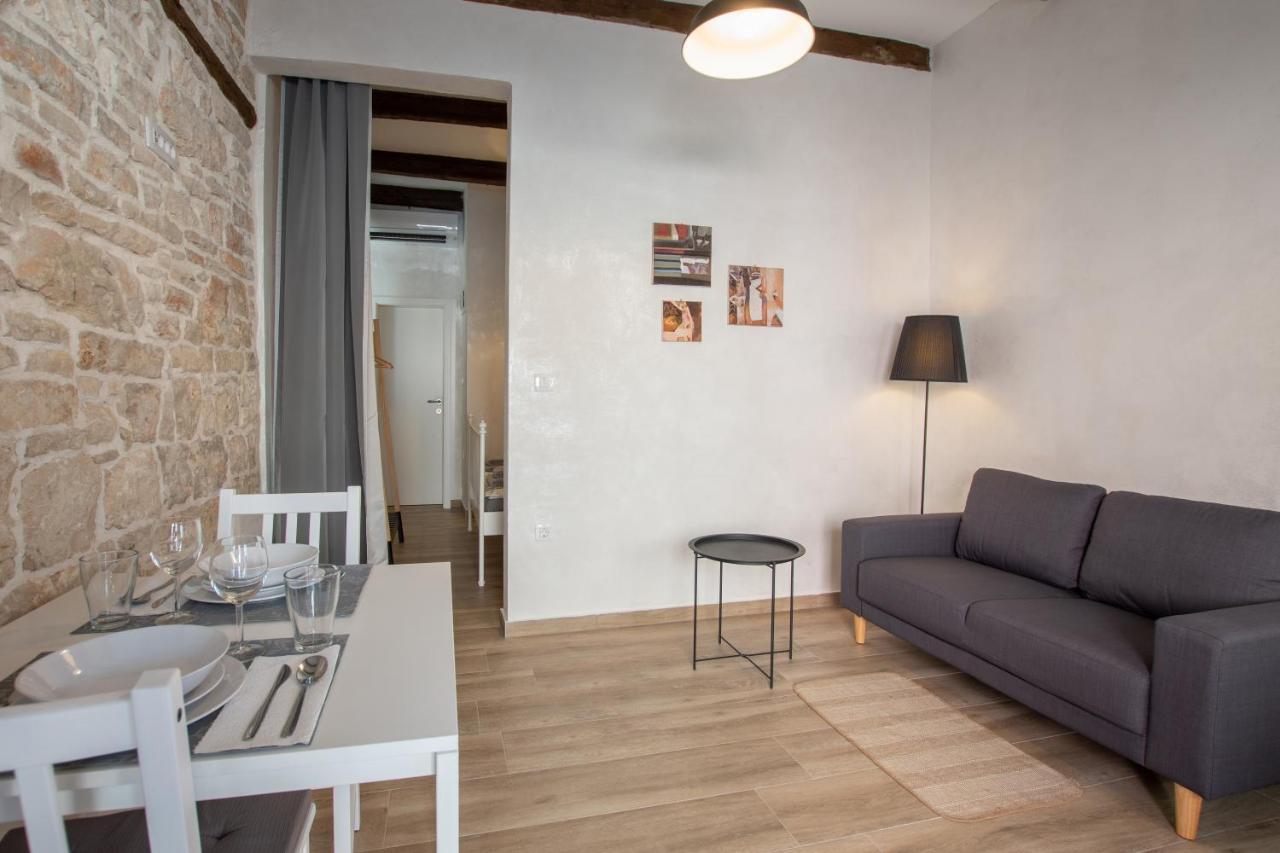 Apartments Nesatcium Pula Exterior foto
